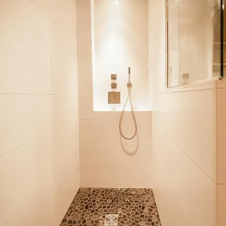 L'annexe Du Chateau شقة